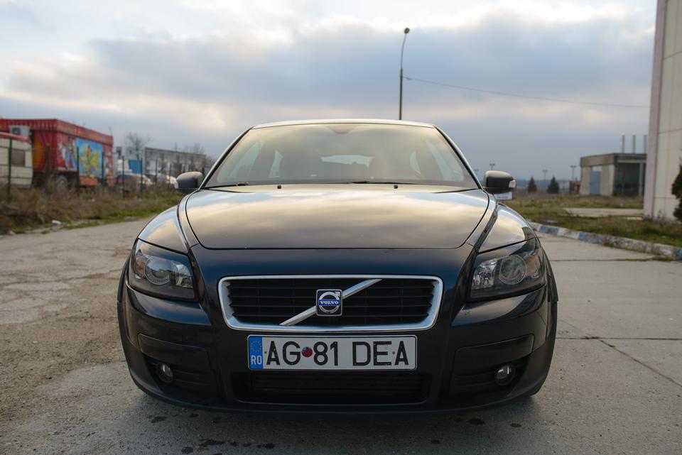 Volvo C30-4.jpg