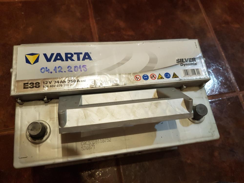 02. Baterie auto Varta 75Ah.jpg