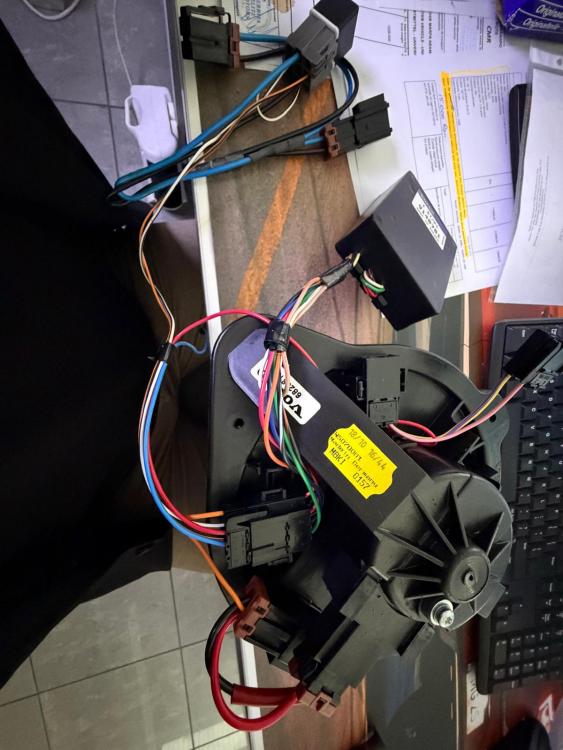 WhatsApp Image 2025-12-06 at 13.28.55 (3).jpeg